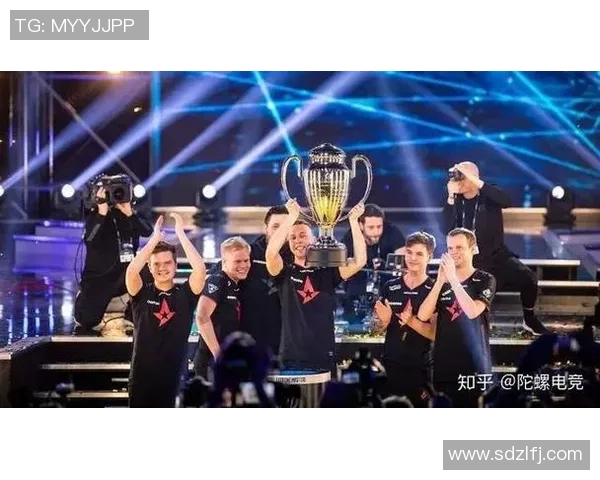 电竞比分深度对话杨娜探寻她的CSGO职业生涯与成长历程